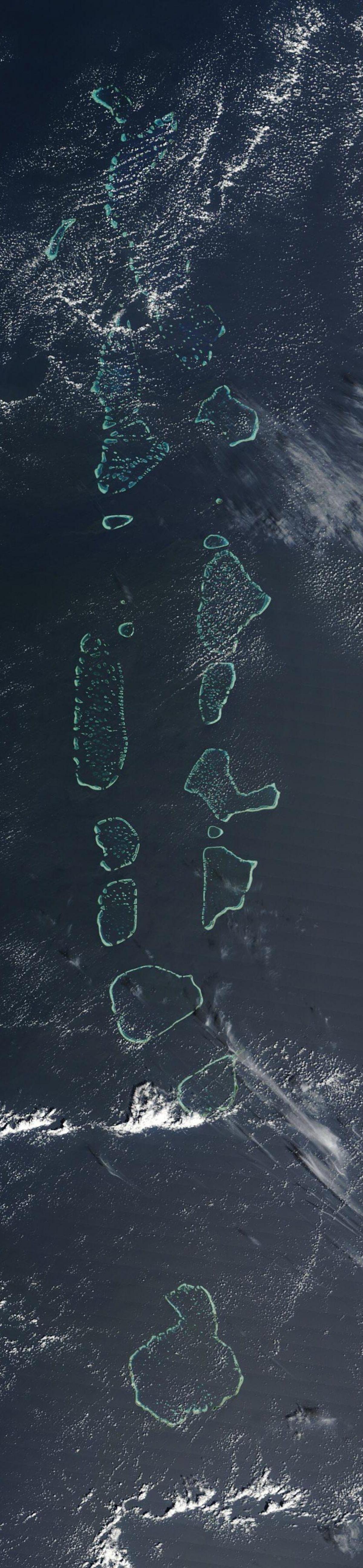 карта на малдивите satellite