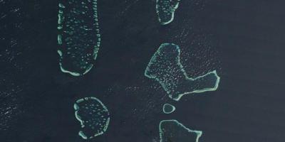 Карта на малдивите satellite